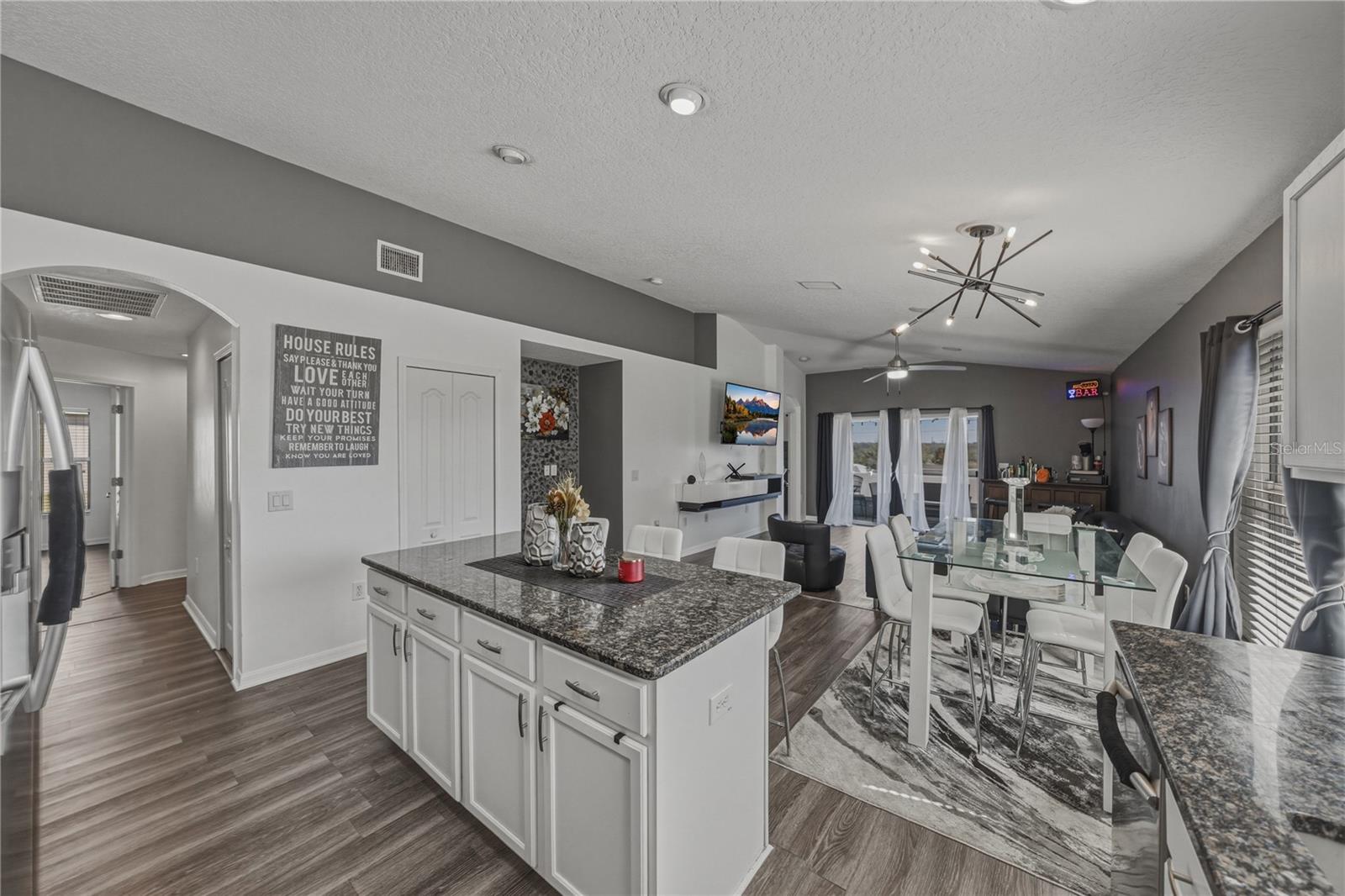 Image 26 of 70 For 7845 Merchantville Circle