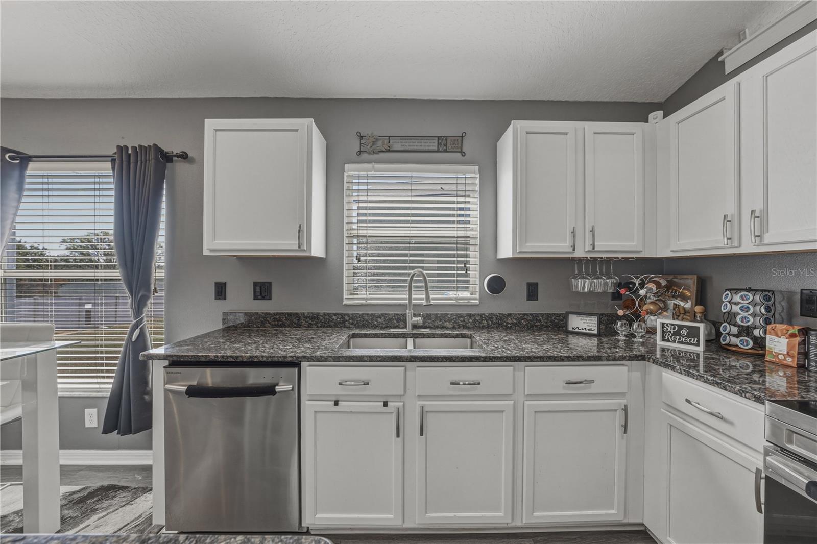 Image 27 of 70 For 7845 Merchantville Circle