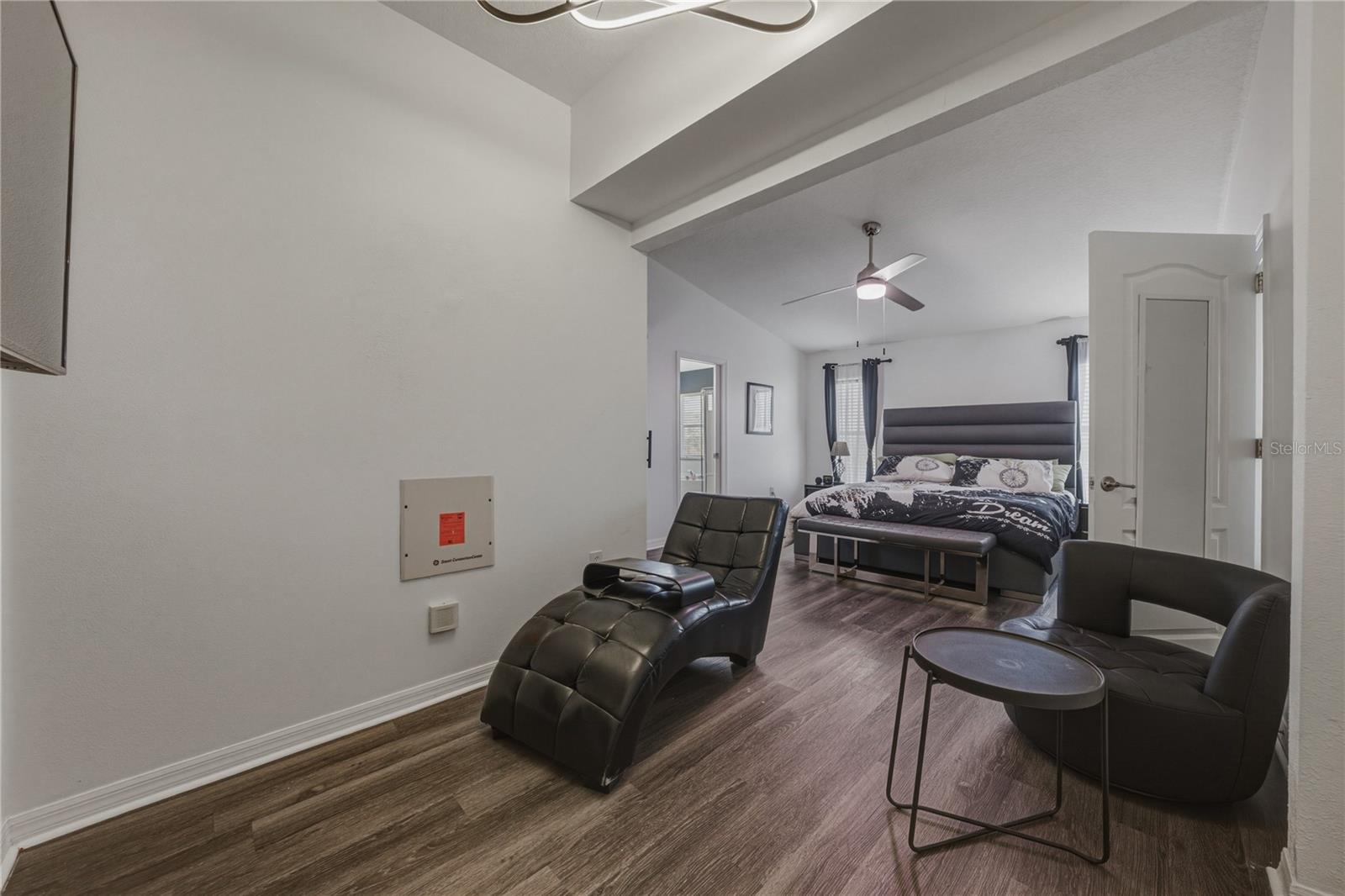 Image 37 of 70 For 7845 Merchantville Circle