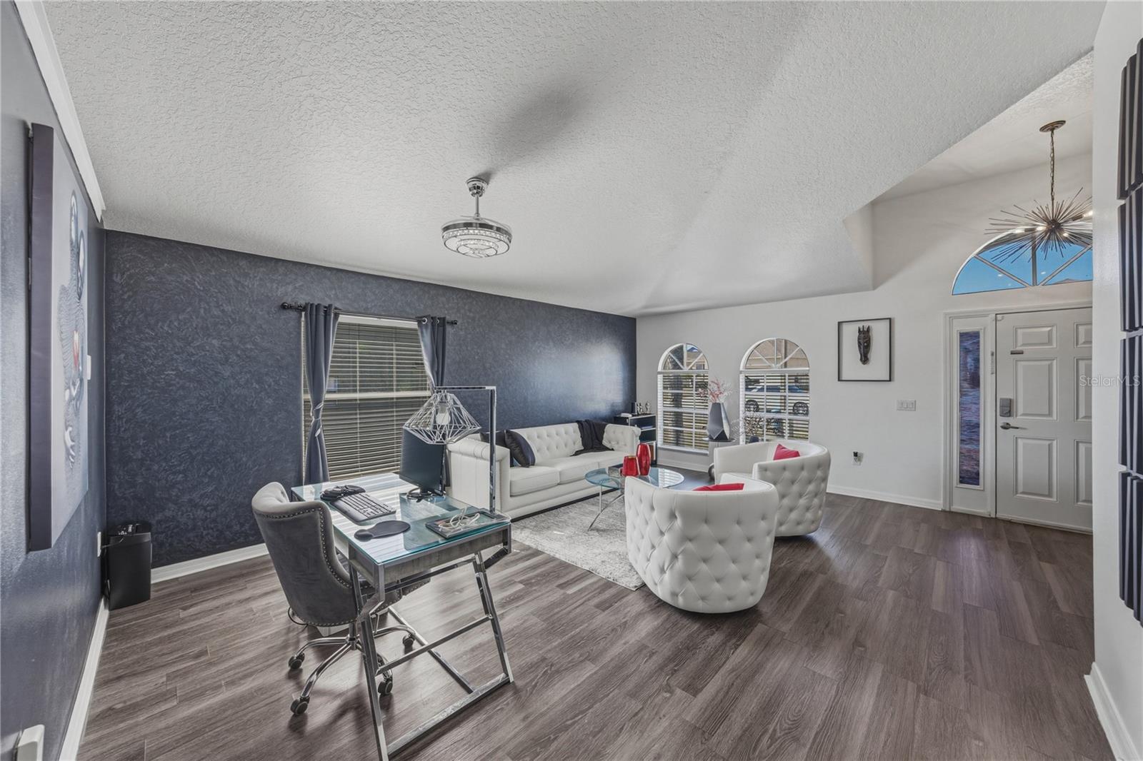 Image 8 of 70 For 7845 Merchantville Circle