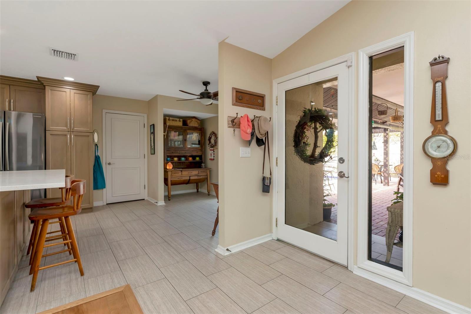 Image 20 of 48 For 13528 Avista Drive