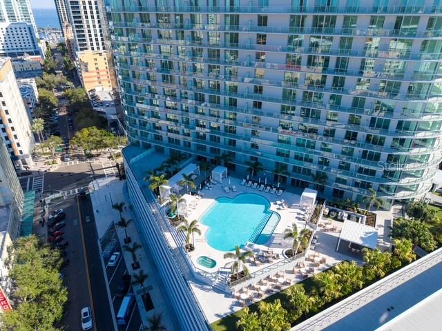 Image 16 of 26 For 400 Central Avenue 1806