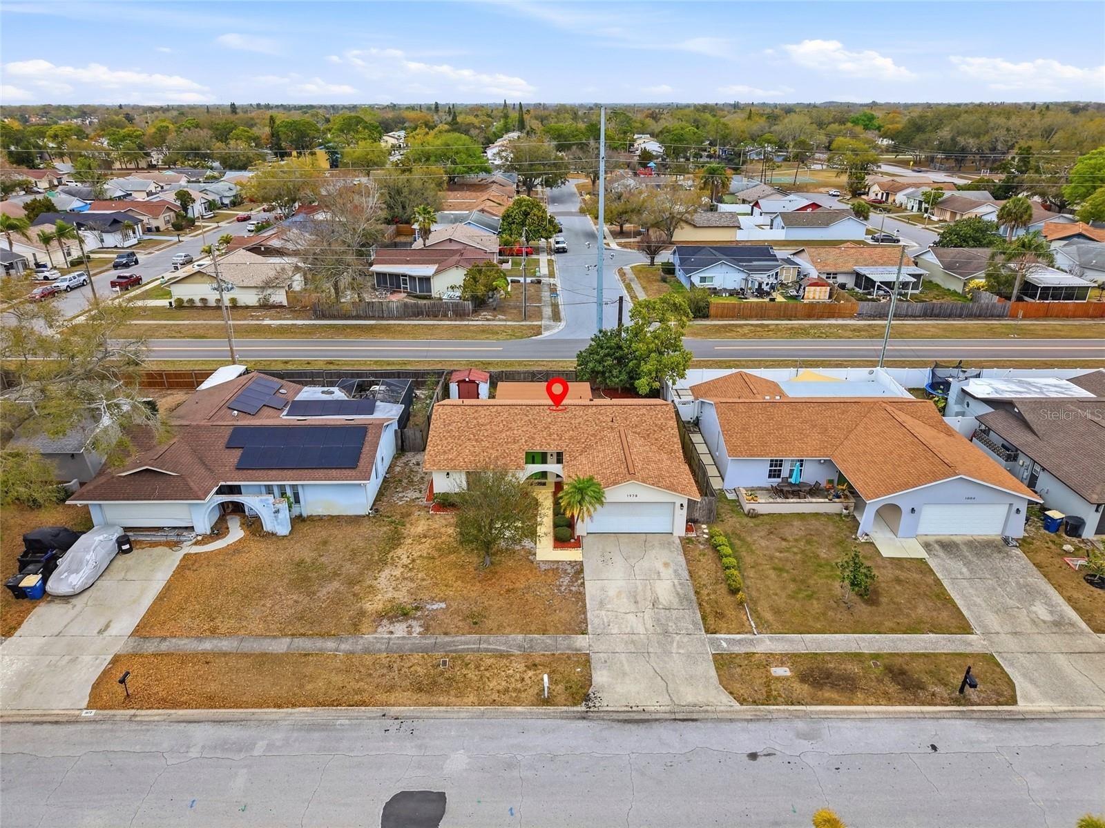 Image 29 of 34 For 1978 Radcliffe Drive N