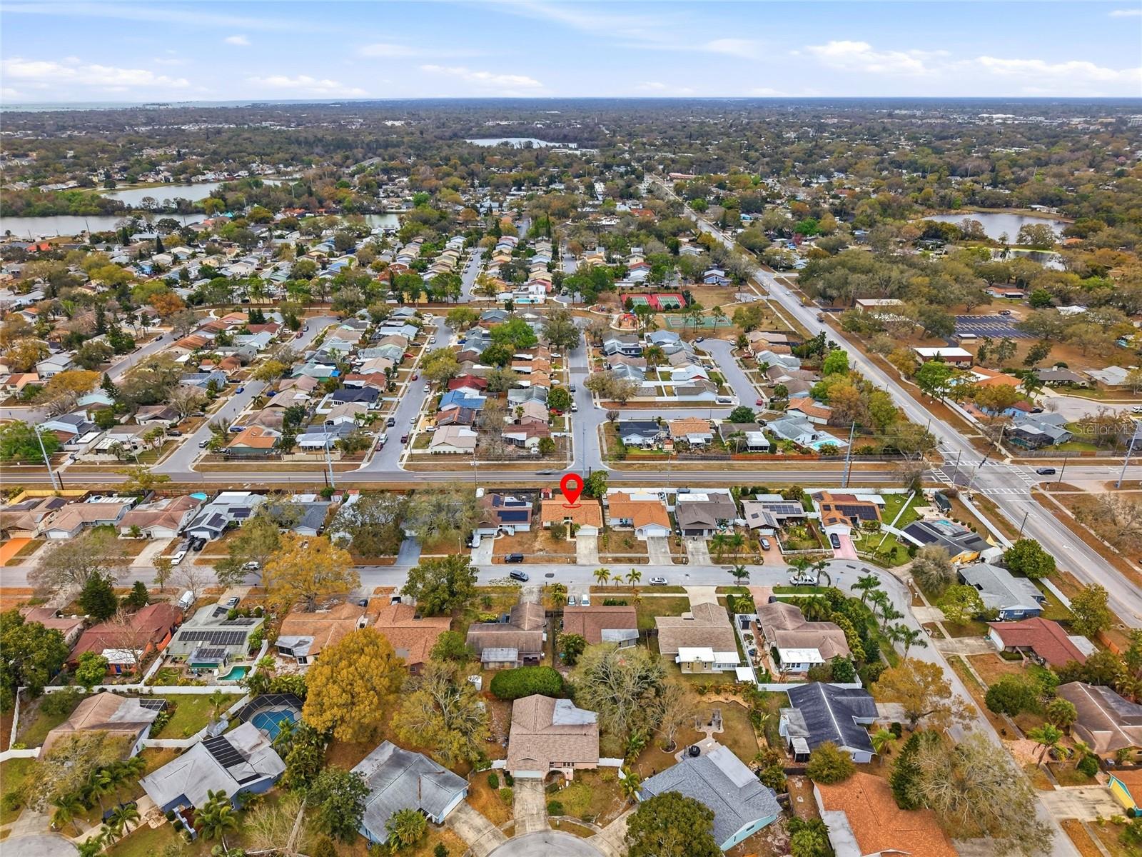 Image 31 of 34 For 1978 Radcliffe Drive N