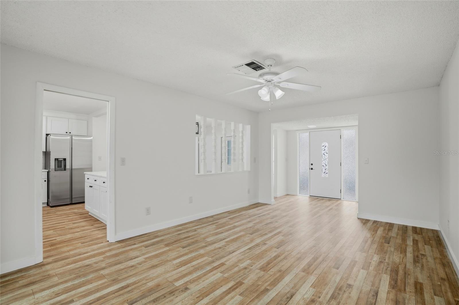 Image 5 of 34 For 1978 Radcliffe Drive N