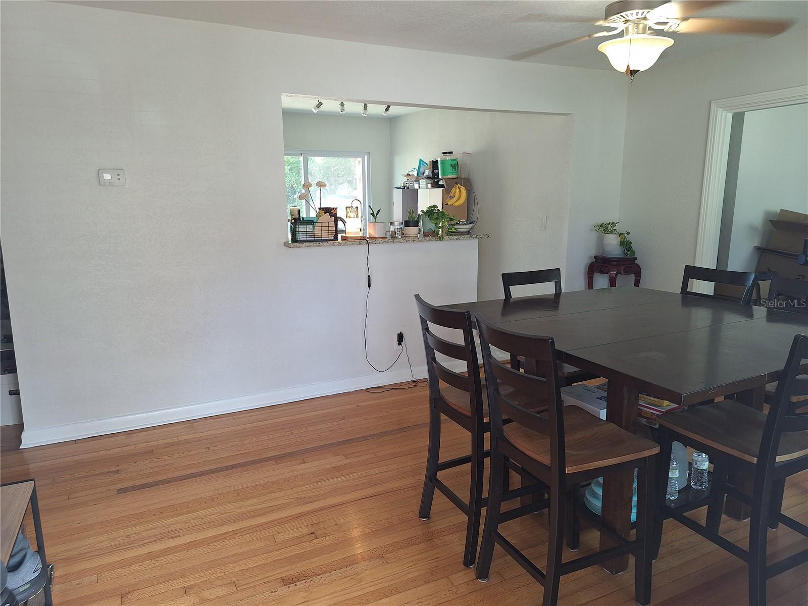 Image 3 of 28 For 401 Pegasus Avenue