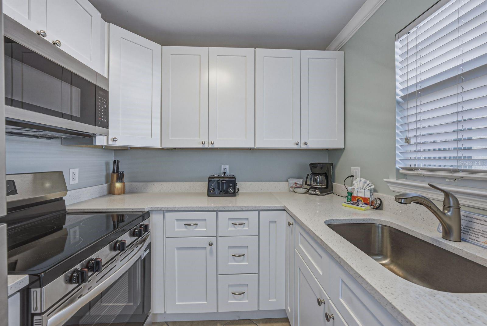 Image 2 of 56 For 19417 Gulf Boulevard F108