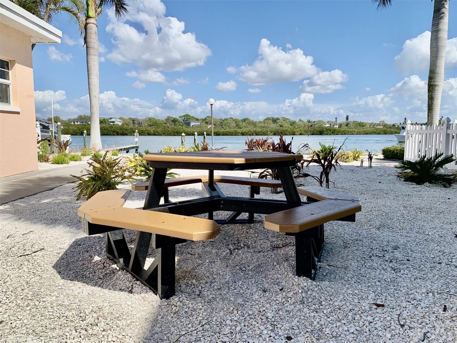 Image 30 of 56 For 19417 Gulf Boulevard F108