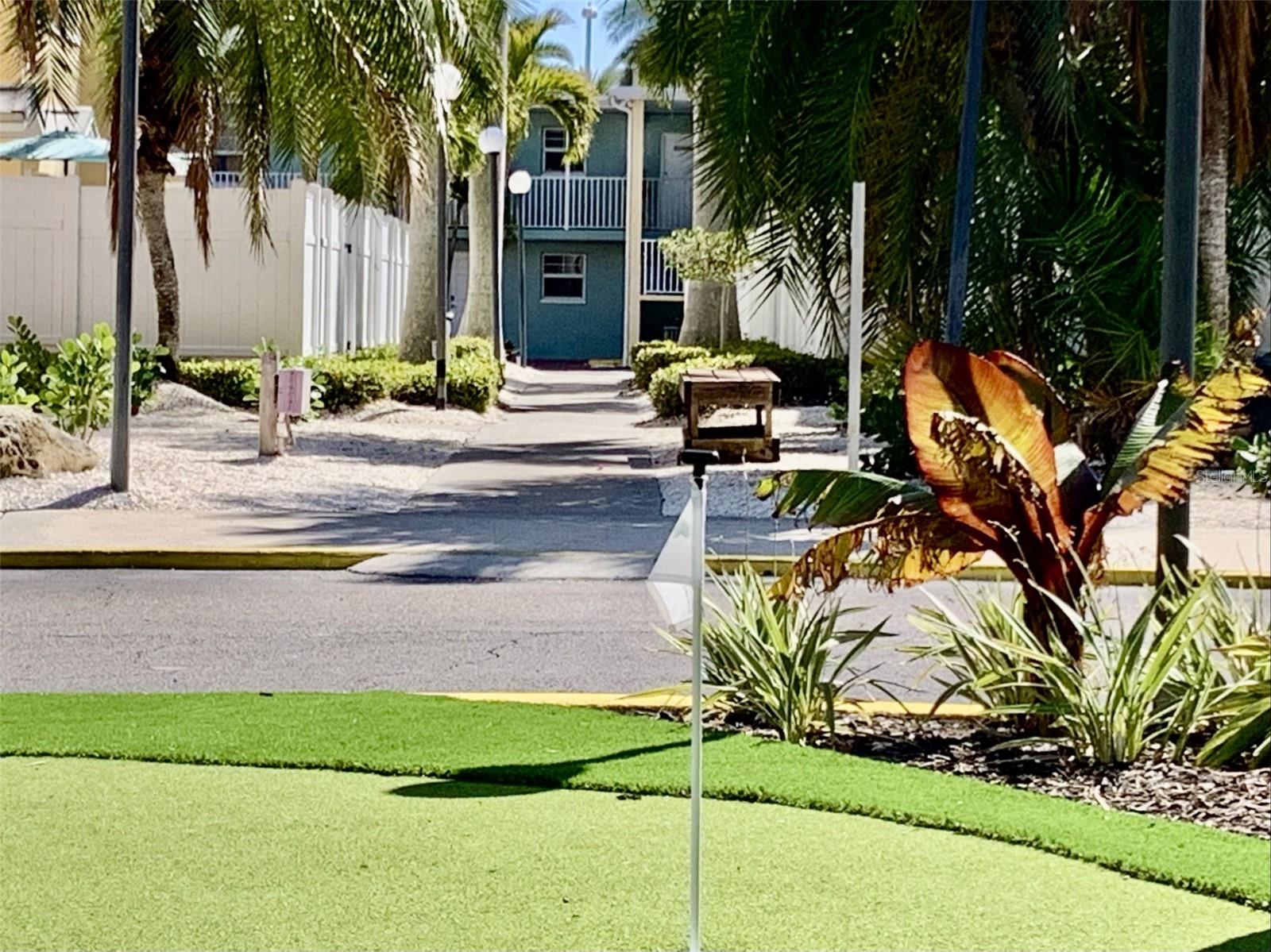 Image 31 of 56 For 19417 Gulf Boulevard F108