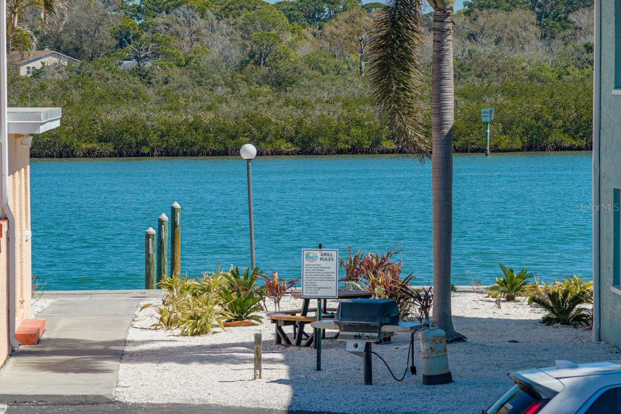 Image 35 of 56 For 19417 Gulf Boulevard F108