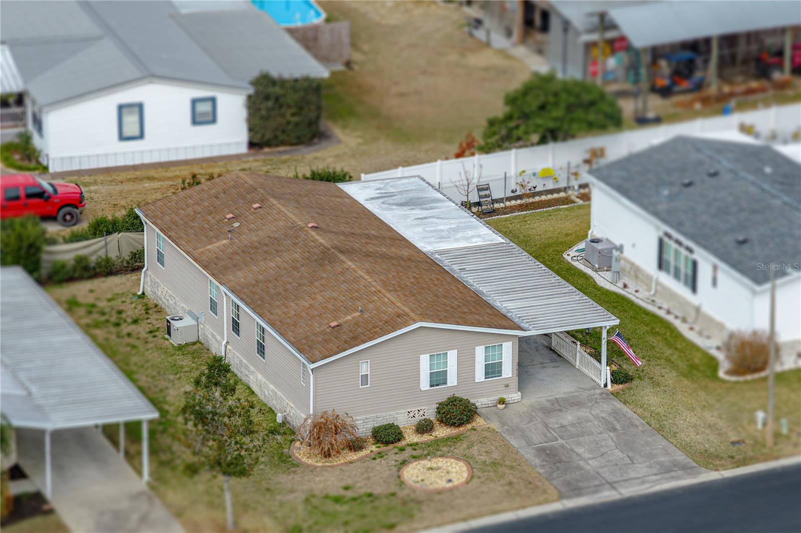 Image 4 of 52 For 37410 Neukom Avenue