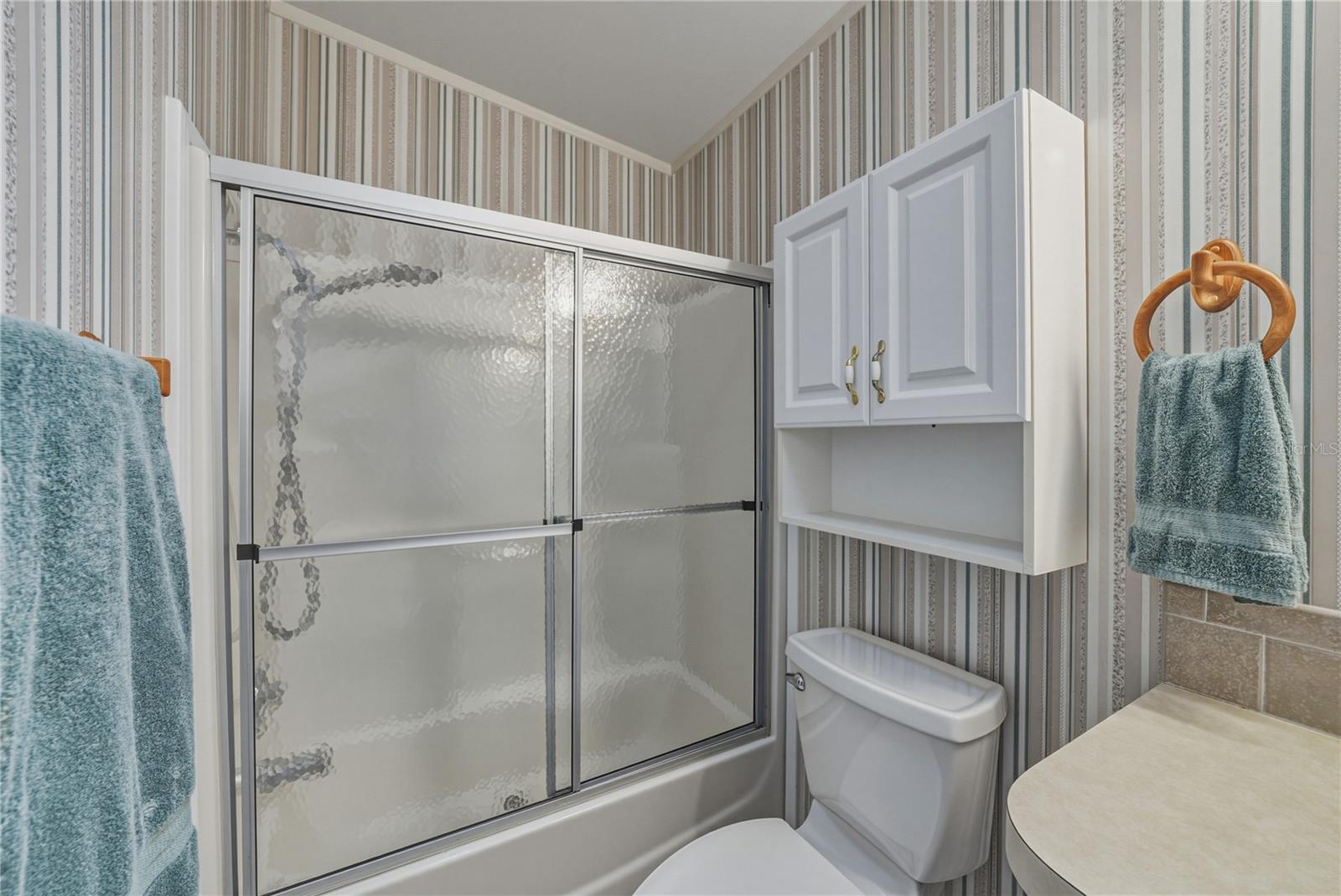 Image 40 of 52 For 37410 Neukom Avenue