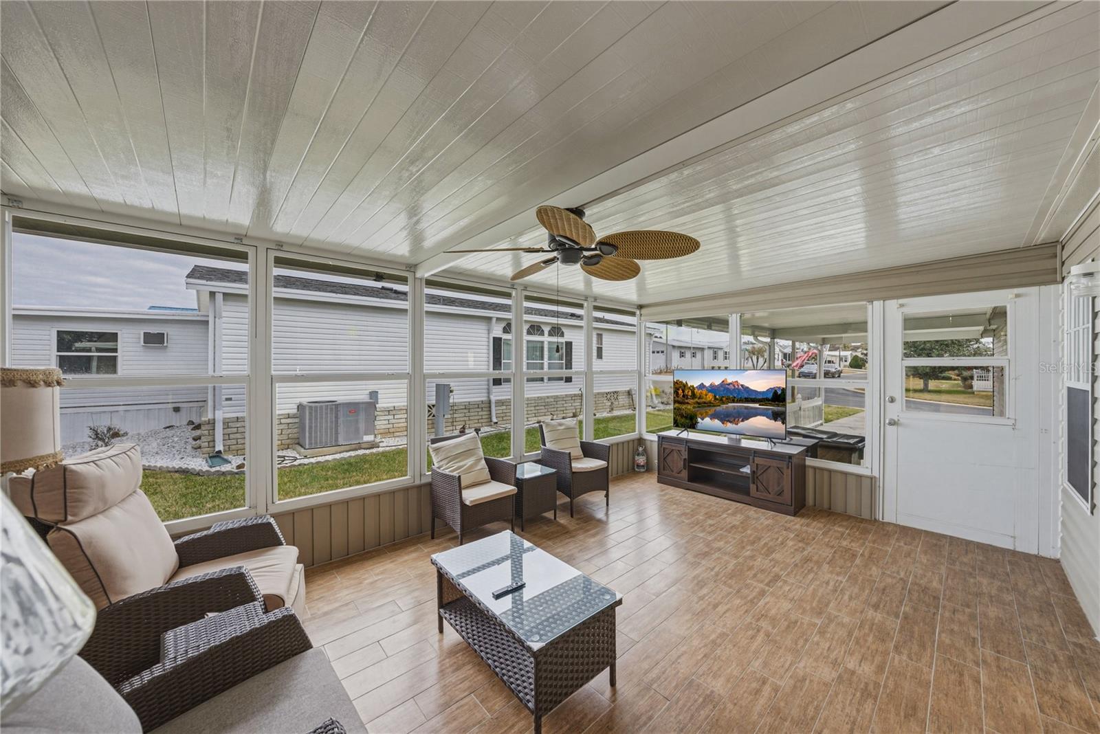 Image 45 of 52 For 37410 Neukom Avenue