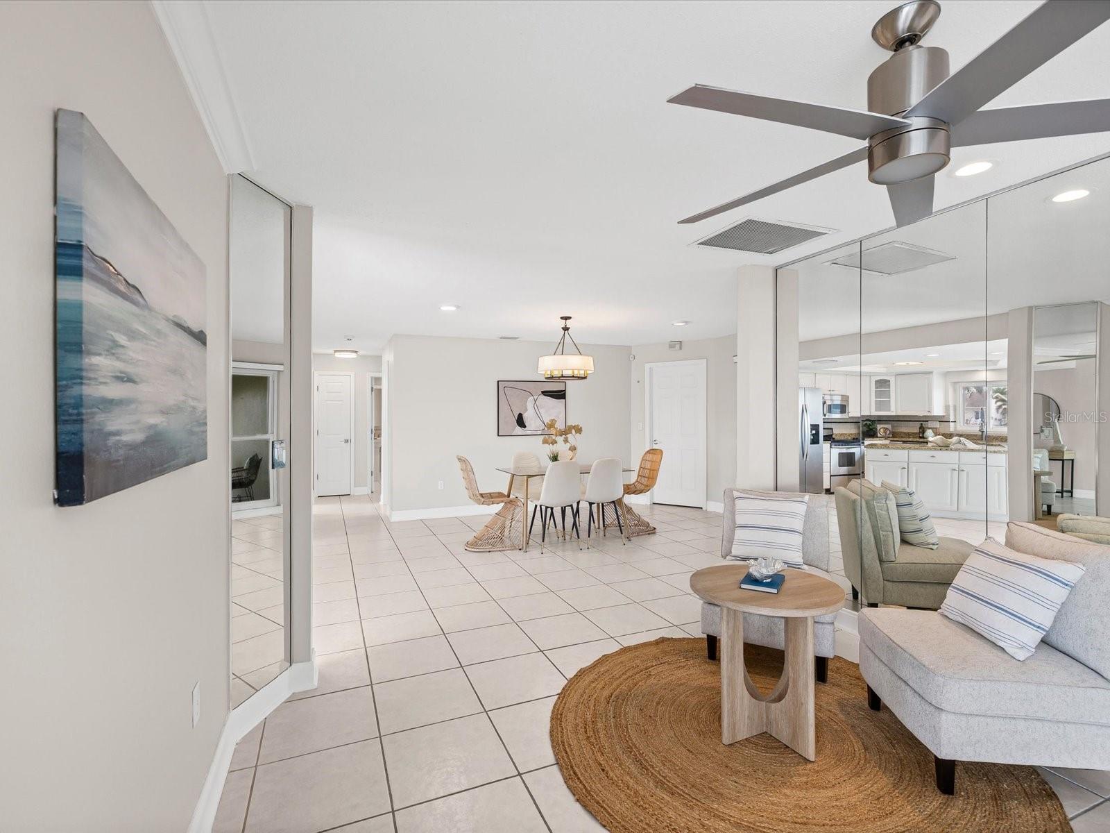 Listing photo id 20 for 441 Palm Island Ne