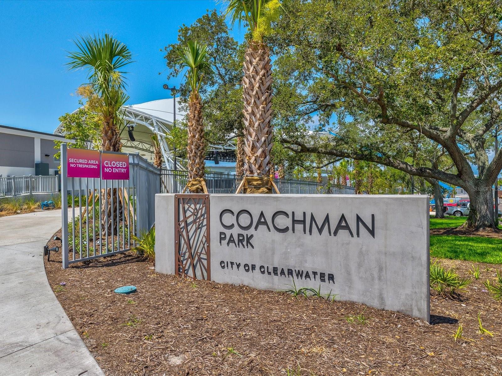 Listing photo id 52 for 441 Palm Island Ne