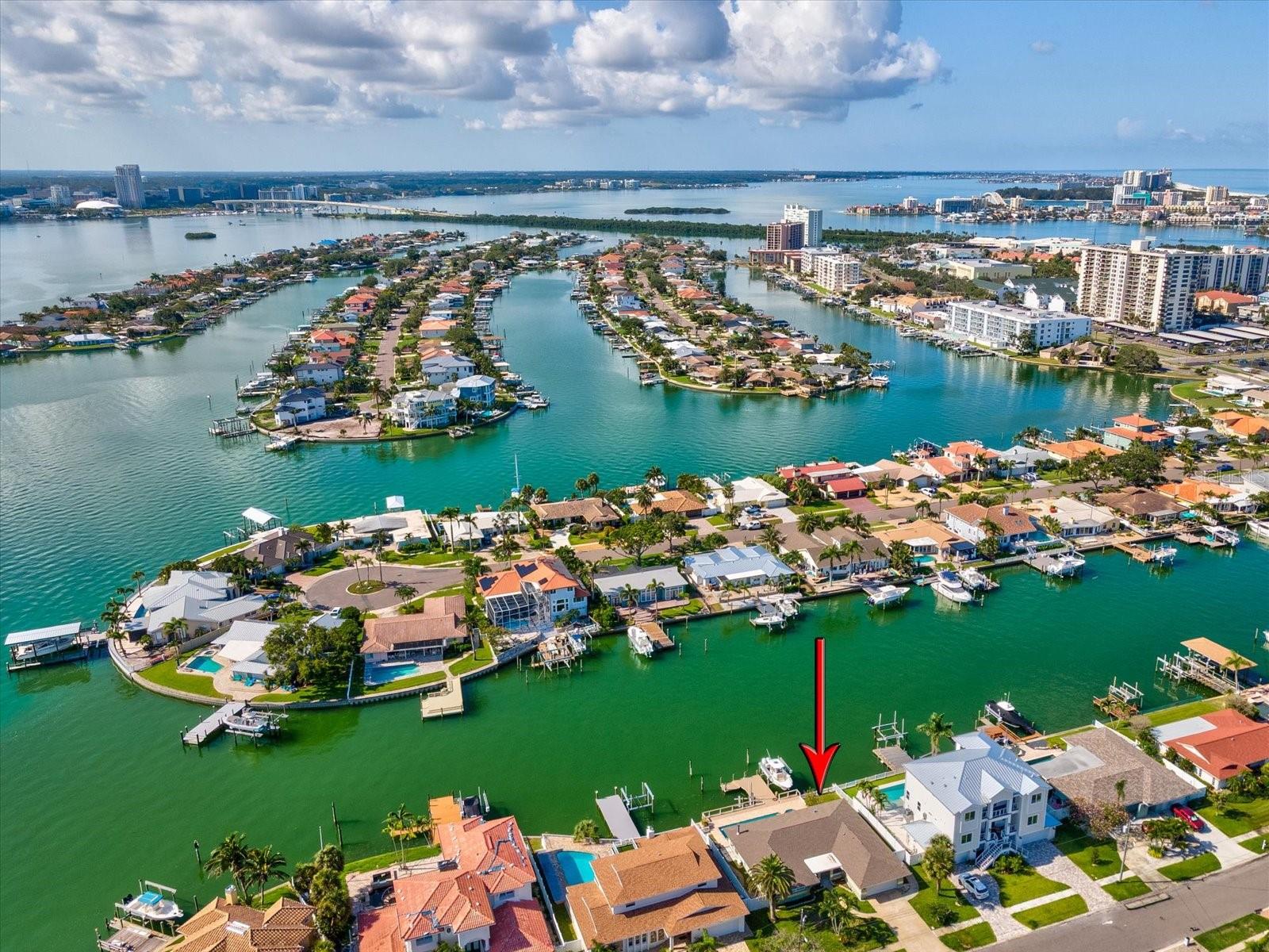 Listing photo id 66 for 441 Palm Island Ne