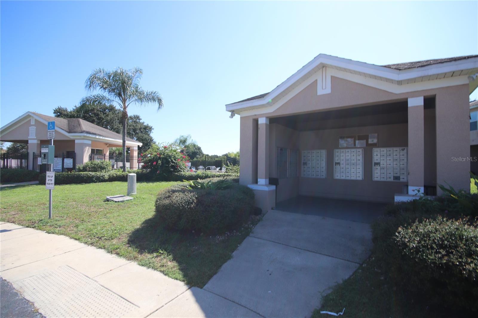 Image 20 of 22 For 1575 Blue Magnolia Road