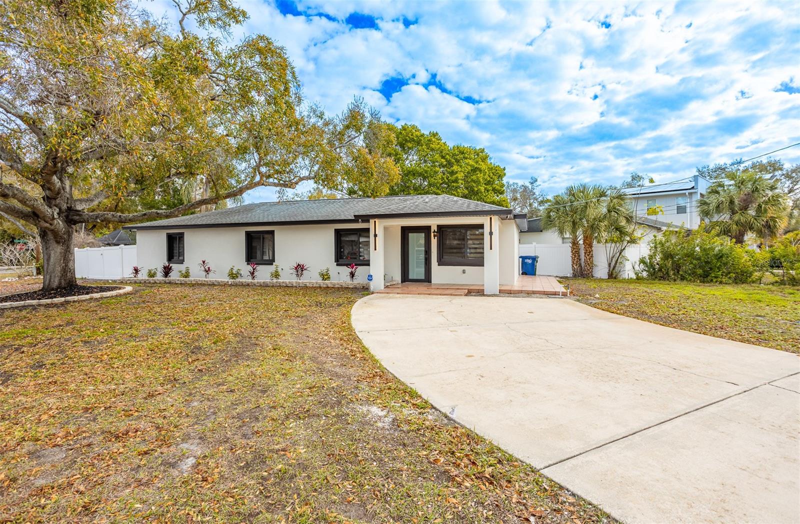 Image 2 of 38 For 3517 Cherokee Avenue