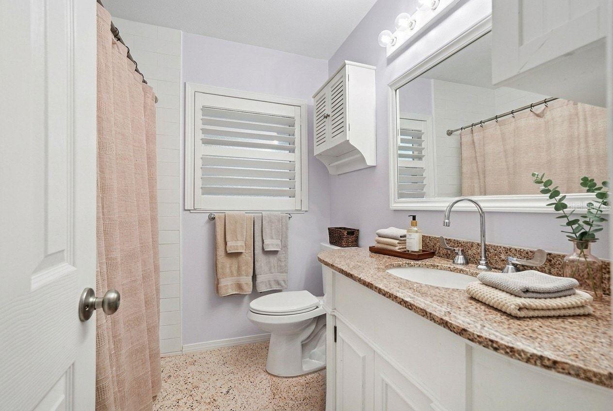 Image 8 of 19 For 8958 110th Street