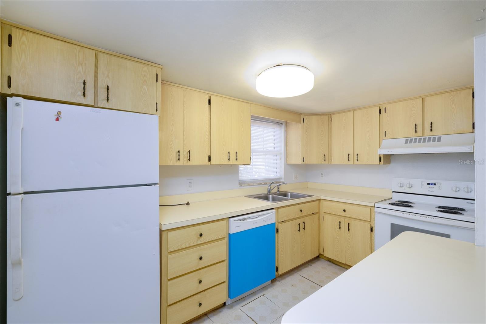 Image 6 of 13 For 1143 85th Terrace N D