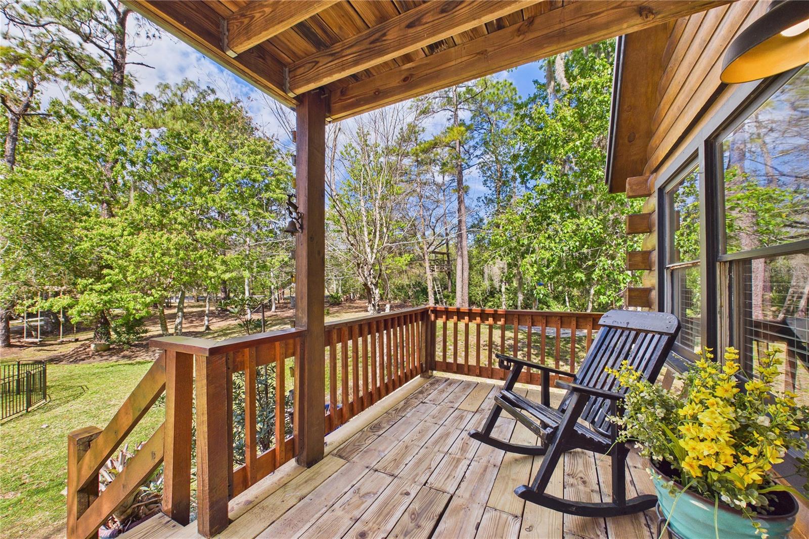 Image 11 of 91 For 21038 Reindeer Road