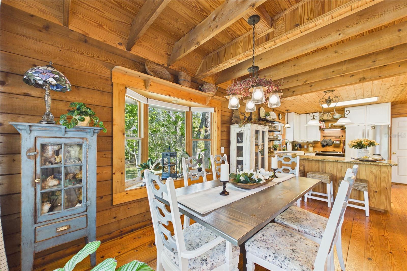 Image 19 of 91 For 21038 Reindeer Road