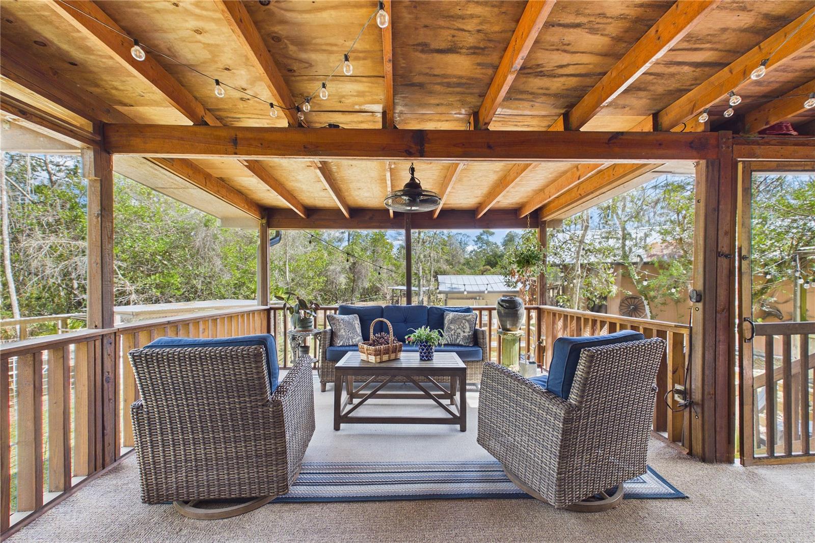 Image 59 of 91 For 21038 Reindeer Road