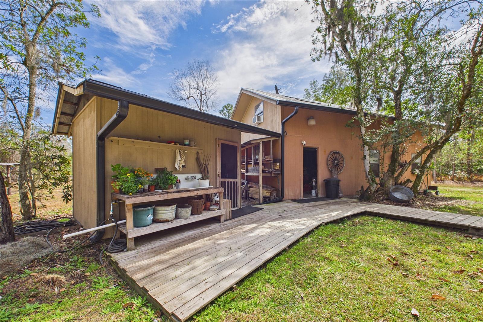 Image 68 of 91 For 21038 Reindeer Road