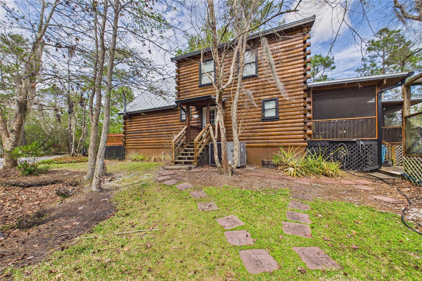 Image 71 of 91 For 21038 Reindeer Road