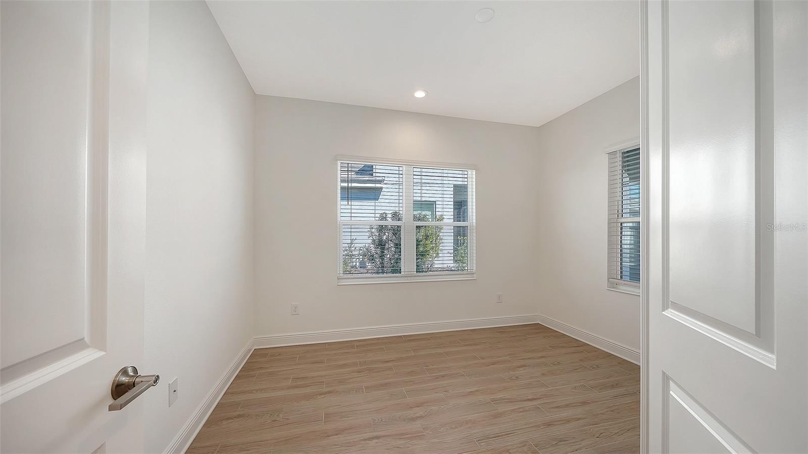 Image 30 of 50 For 2114 Sylvester Palm Lane