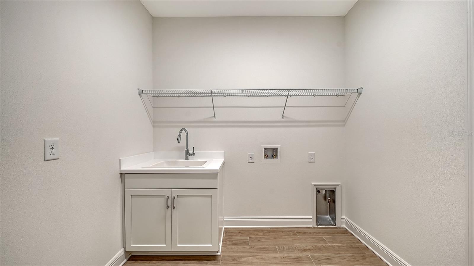 Image 33 of 50 For 2114 Sylvester Palm Lane