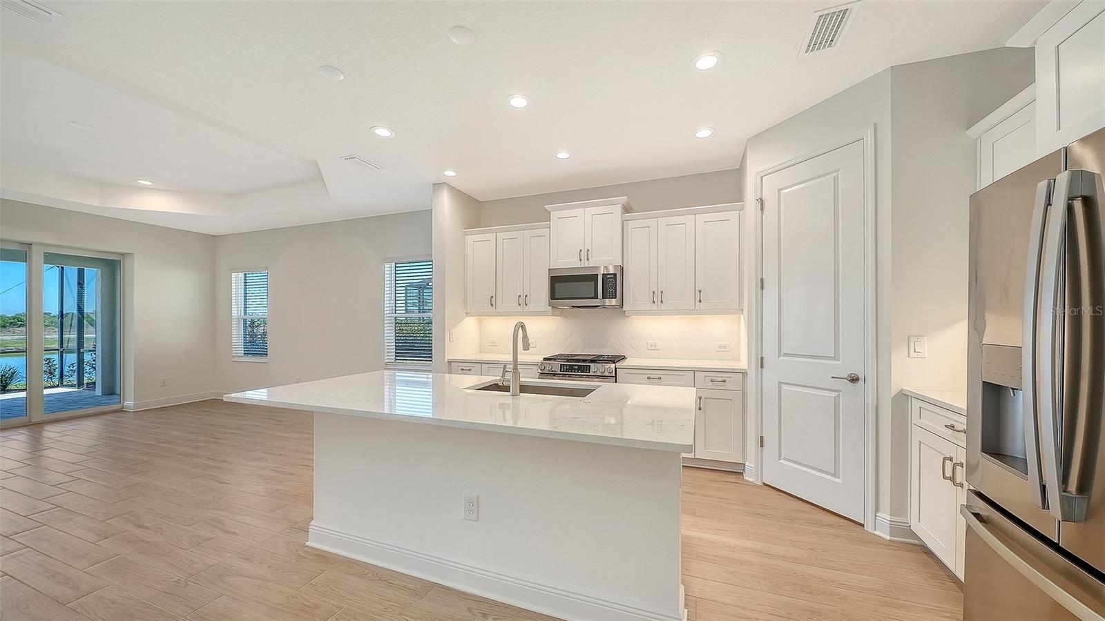 Image 8 of 50 For 2114 Sylvester Palm Lane