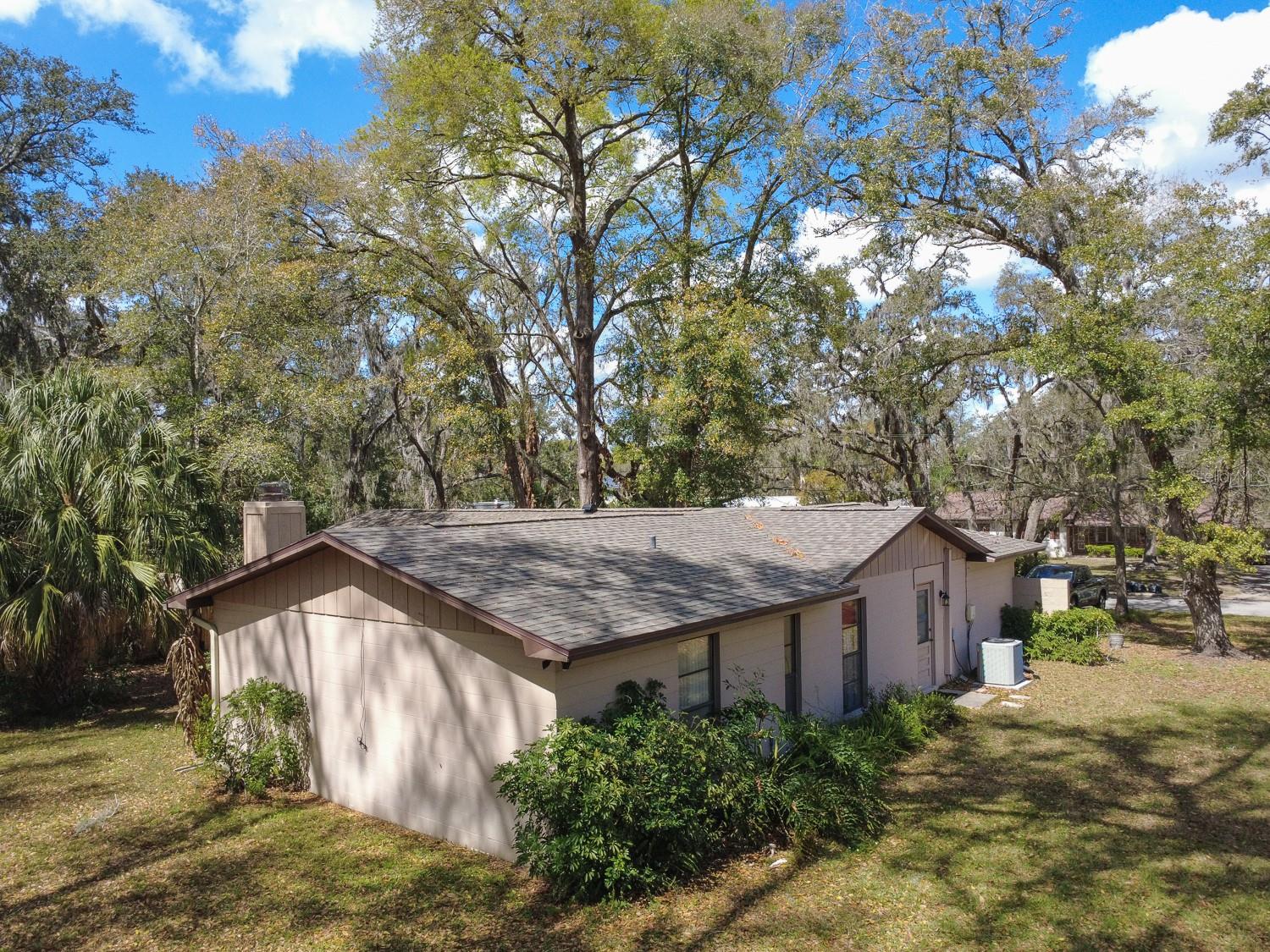 Image 3 of 36 For 7113 Lauder Place