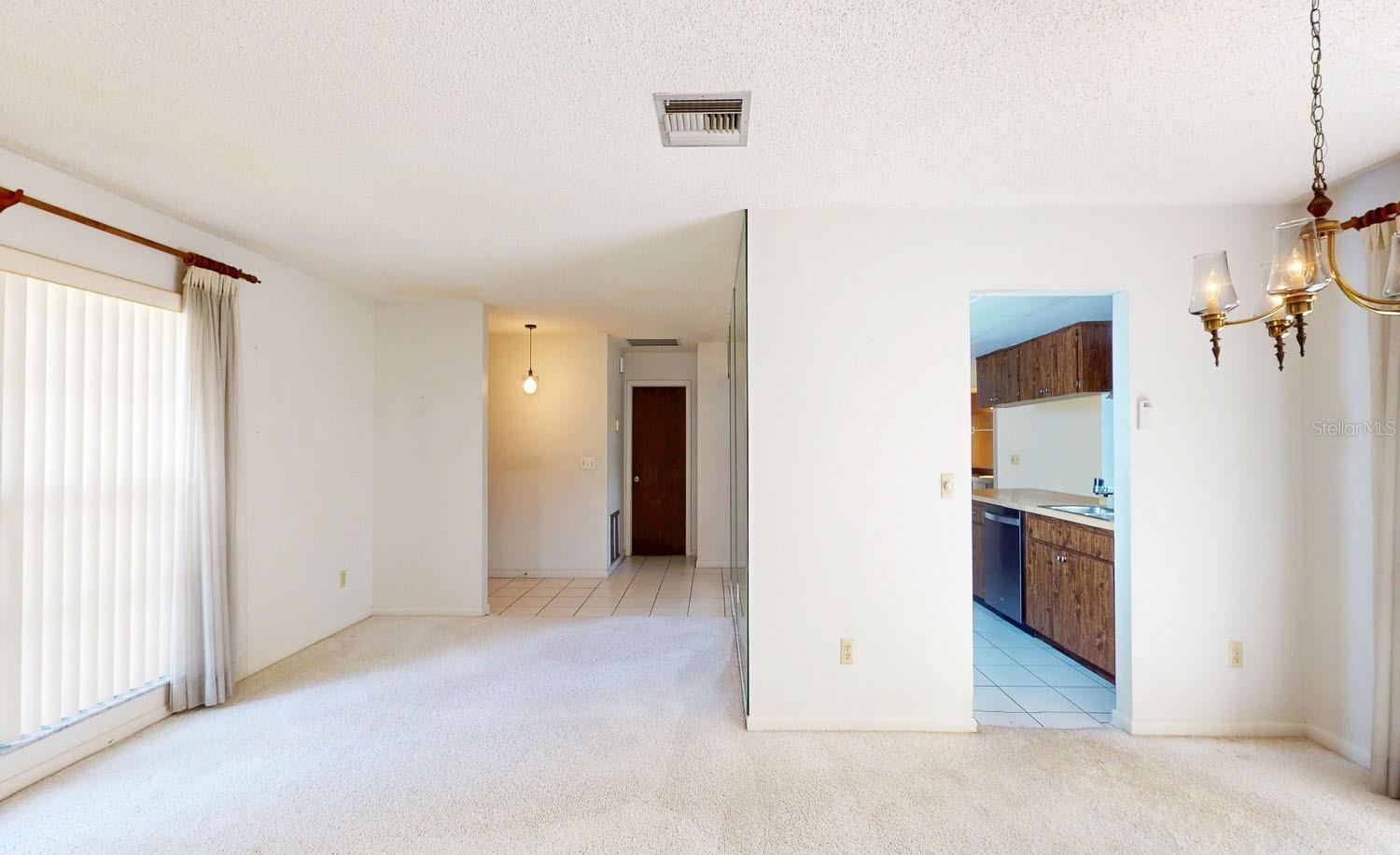 Image 8 of 36 For 7113 Lauder Place