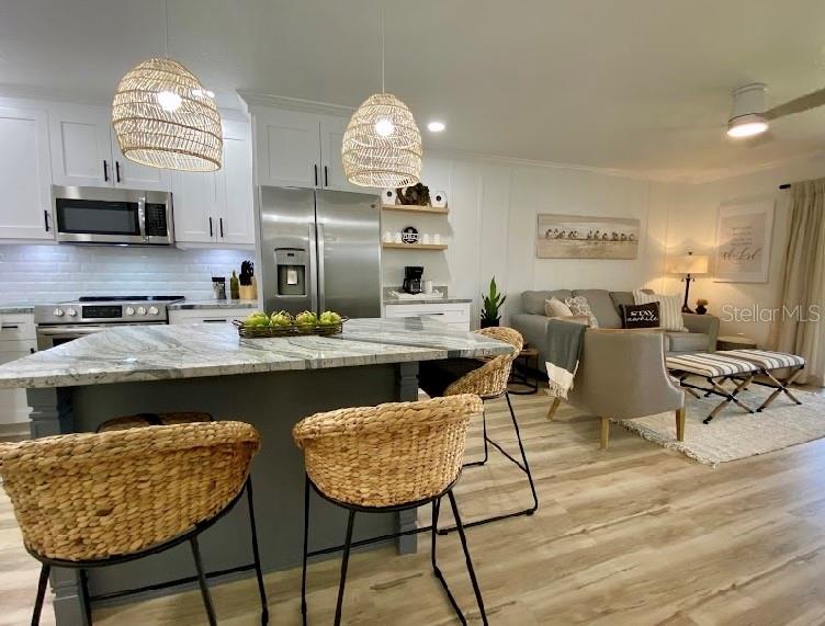 Image 6 of 21 For 646 Yardarm Drive 23