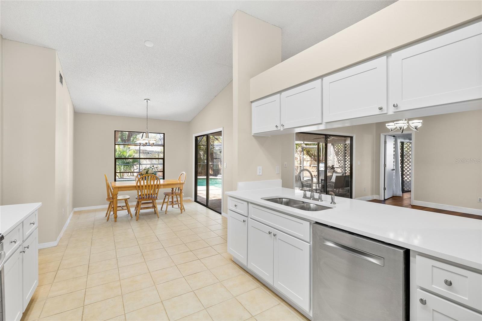 Image 12 of 46 For 3625 Pelican Court