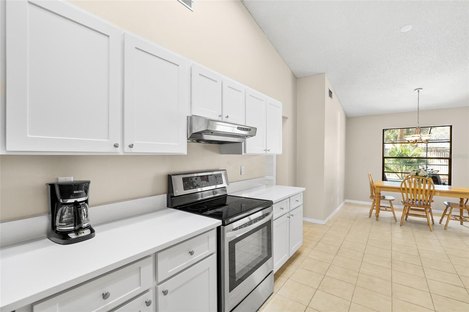 Image 15 of 46 For 3625 Pelican Court