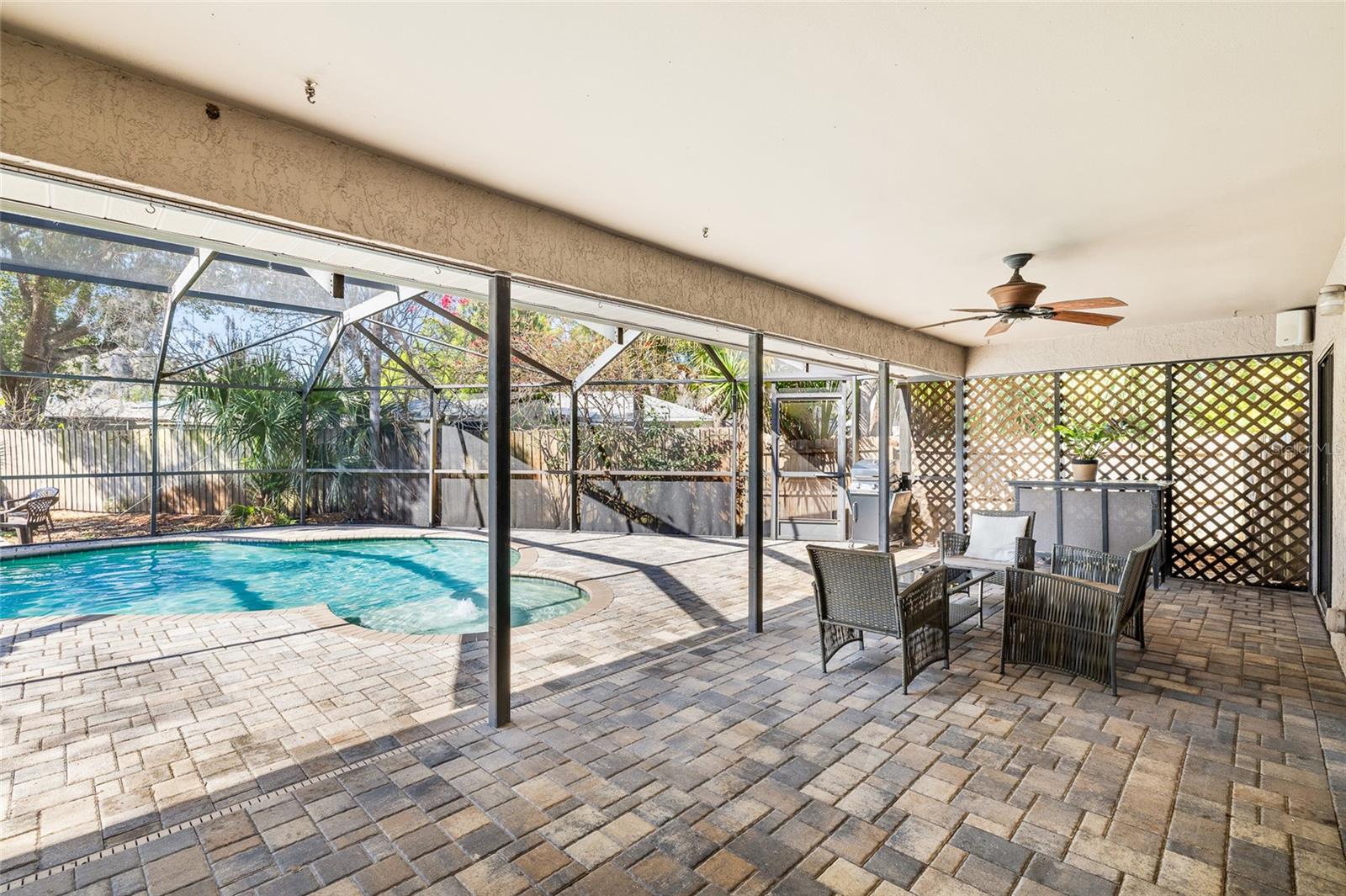 Image 34 of 46 For 3625 Pelican Court