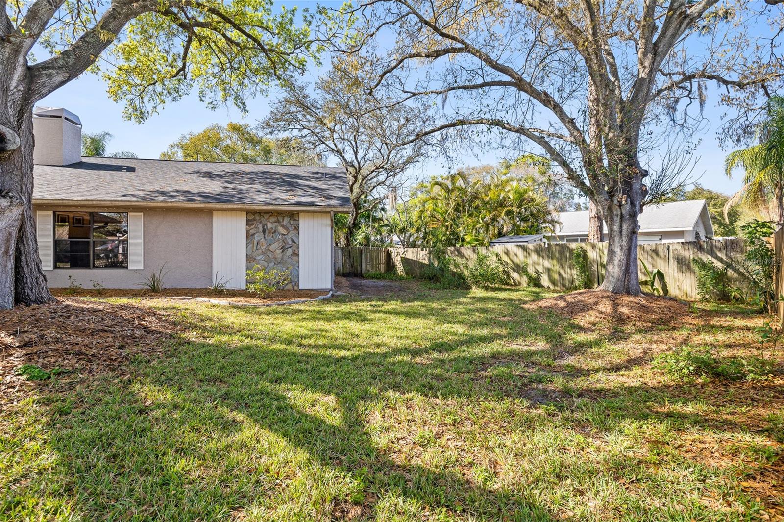 Image 5 of 46 For 3625 Pelican Court