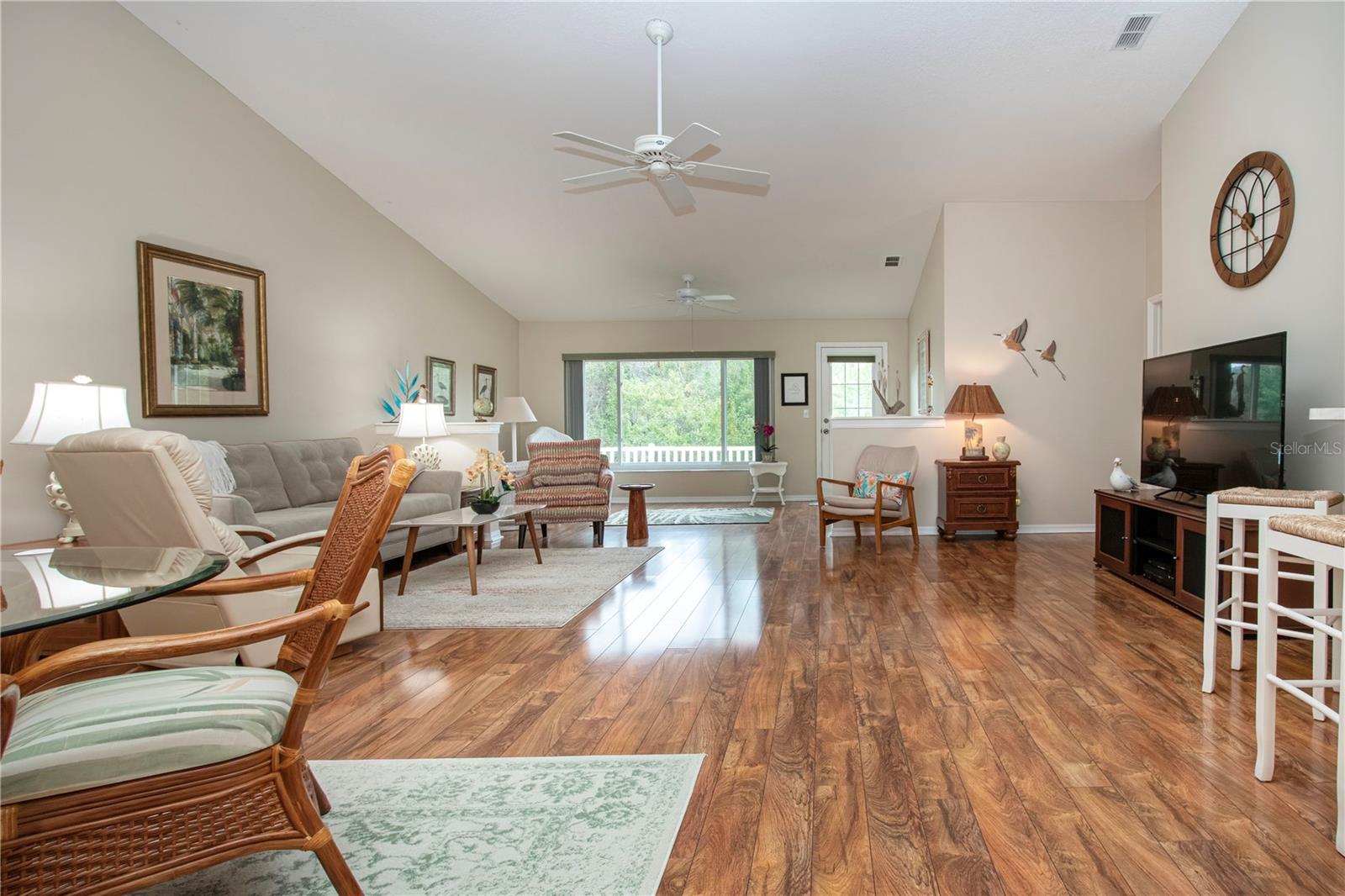 Image 12 of 71 For 702 Staffordshire Lane 22