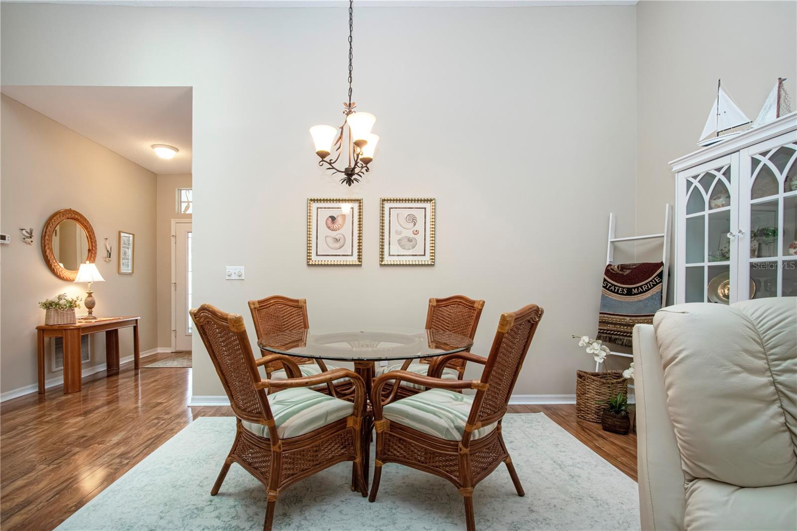 Image 14 of 71 For 702 Staffordshire Lane 22