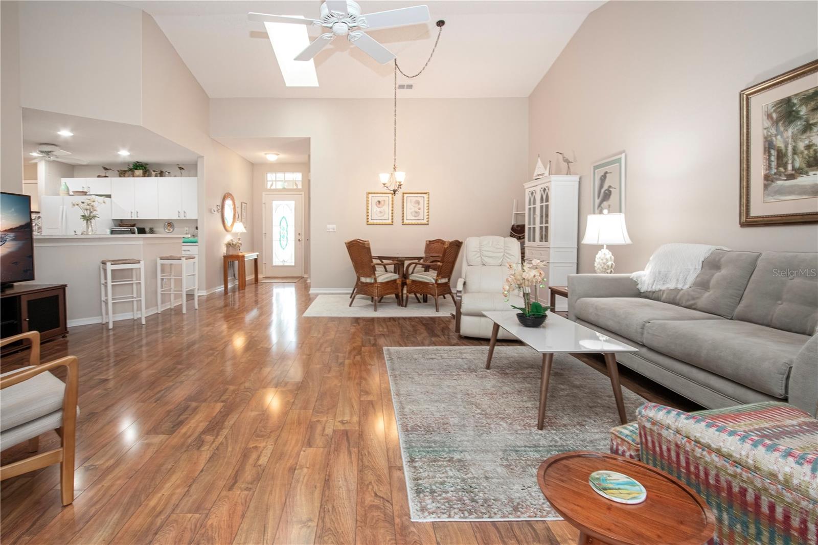 Image 17 of 71 For 702 Staffordshire Lane 22