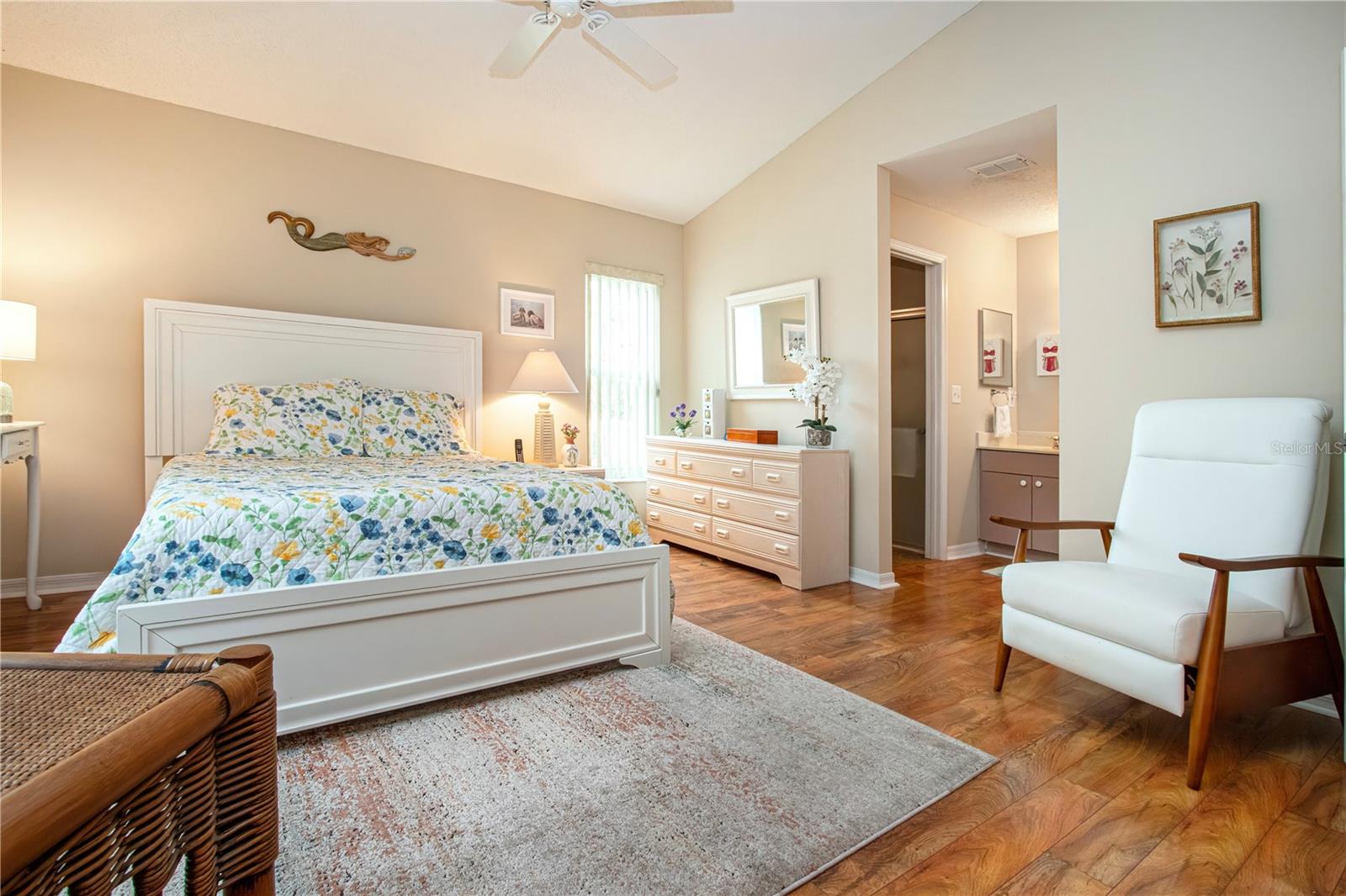 Image 37 of 71 For 702 Staffordshire Lane 22