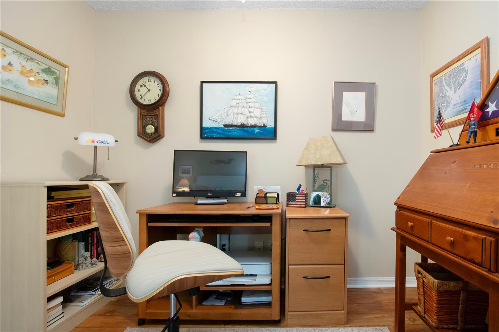 Image 40 of 71 For 702 Staffordshire Lane 22