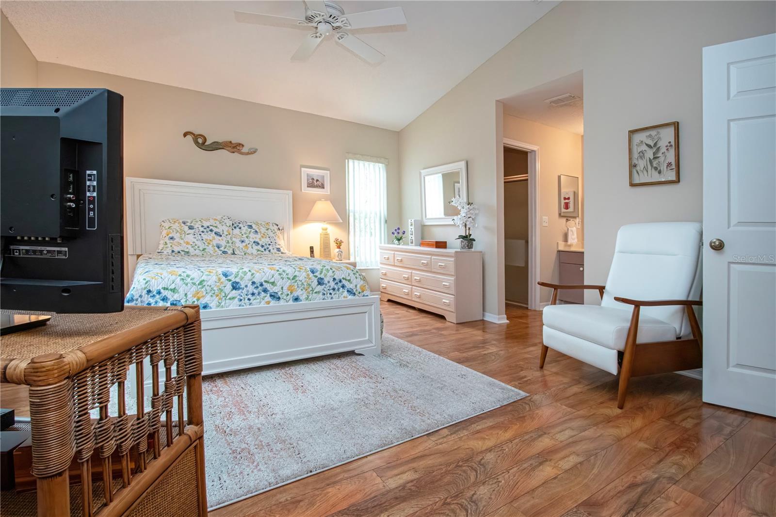 Image 41 of 71 For 702 Staffordshire Lane 22