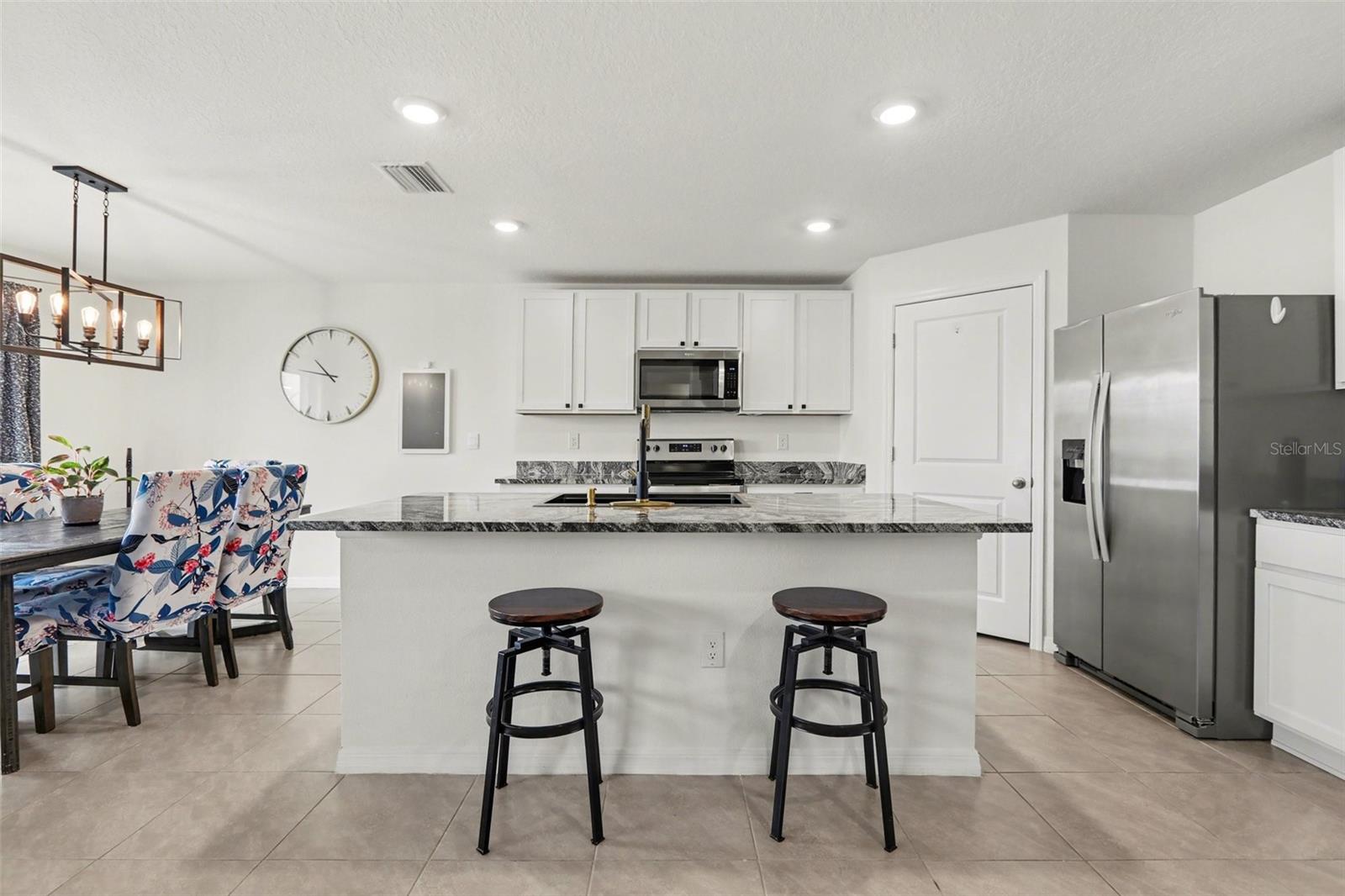 Image 13 of 42 For 814 Ace Outlaw Avenue