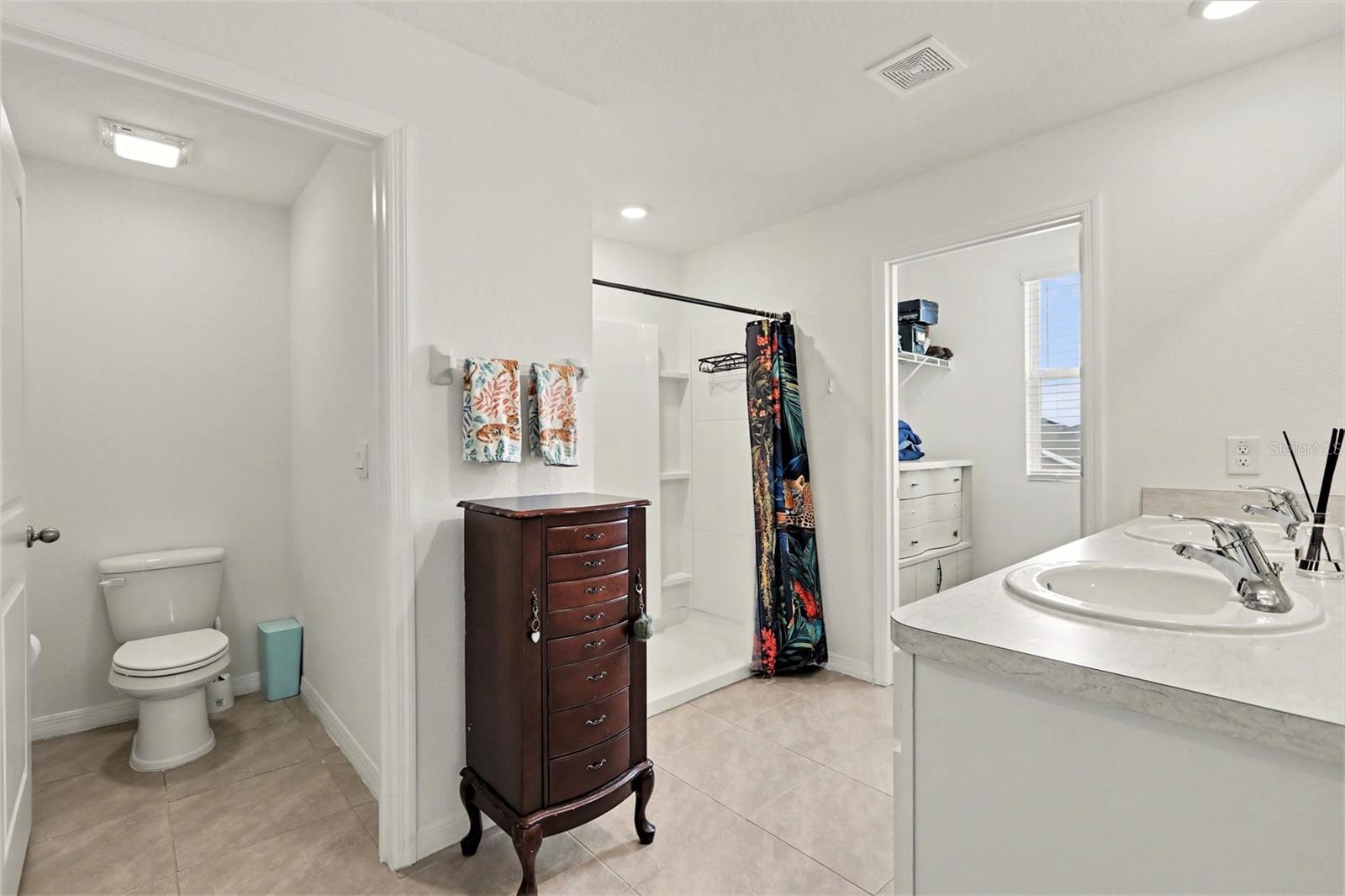 Image 24 of 42 For 814 Ace Outlaw Avenue