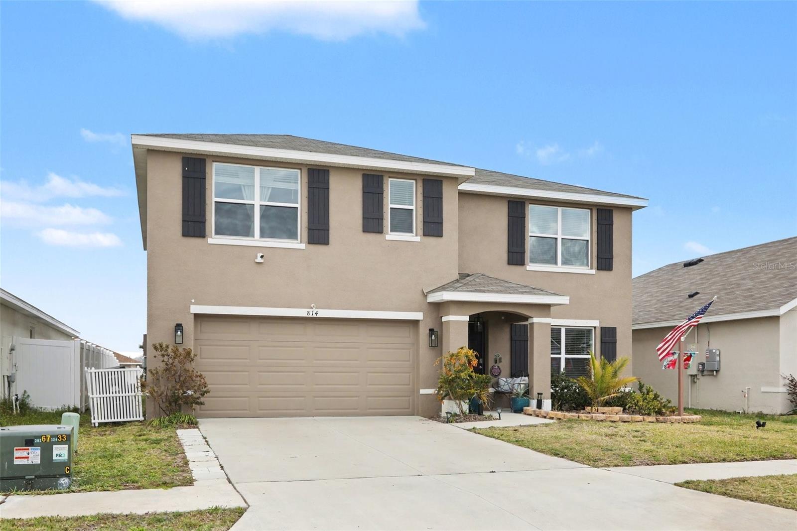 Image 4 of 42 For 814 Ace Outlaw Avenue