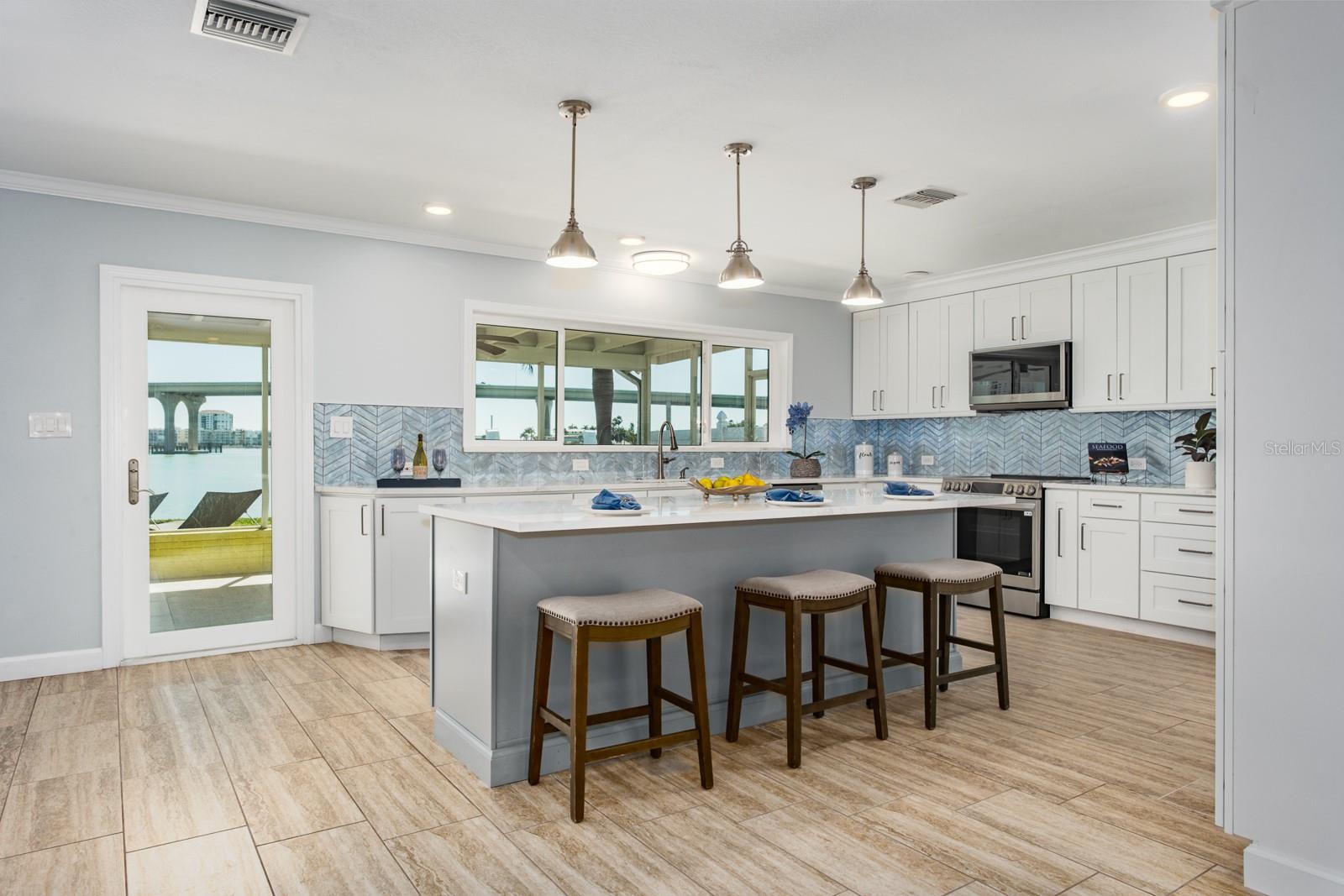 Image 11 of 56 For 590 Belle Point Drive