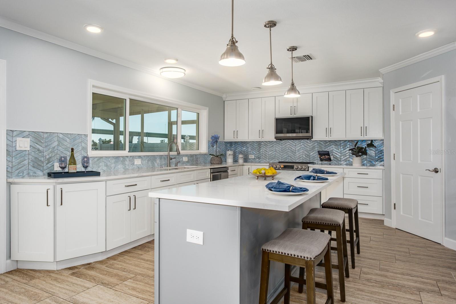 Image 12 of 56 For 590 Belle Point Drive